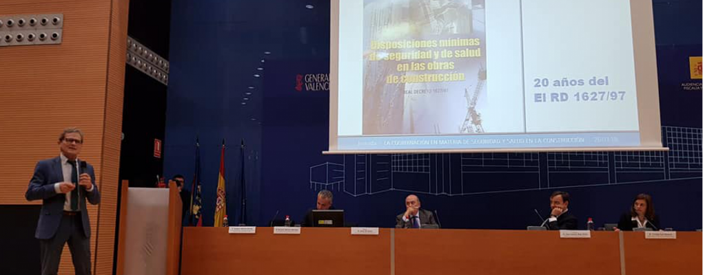 Nuestro presidente, Antonio Mármol, intervino el pasado lunes en Valencia, en la jornada  "La coordinación en materia de seguridad y salud en la construcción"