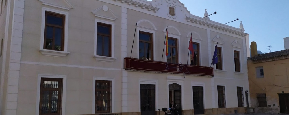 Convocatoria y bases del proceso de selección para la constitución de una bolsa de trabajo de Arquitecto/a Técnico/a. Ayto. Cieza